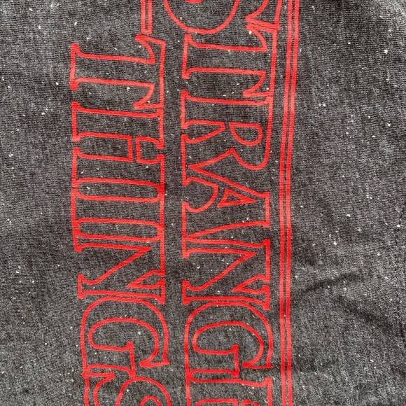 💜LOWEST PRICE💜 Stranger Things tee, size medium - Picture 4 of 5